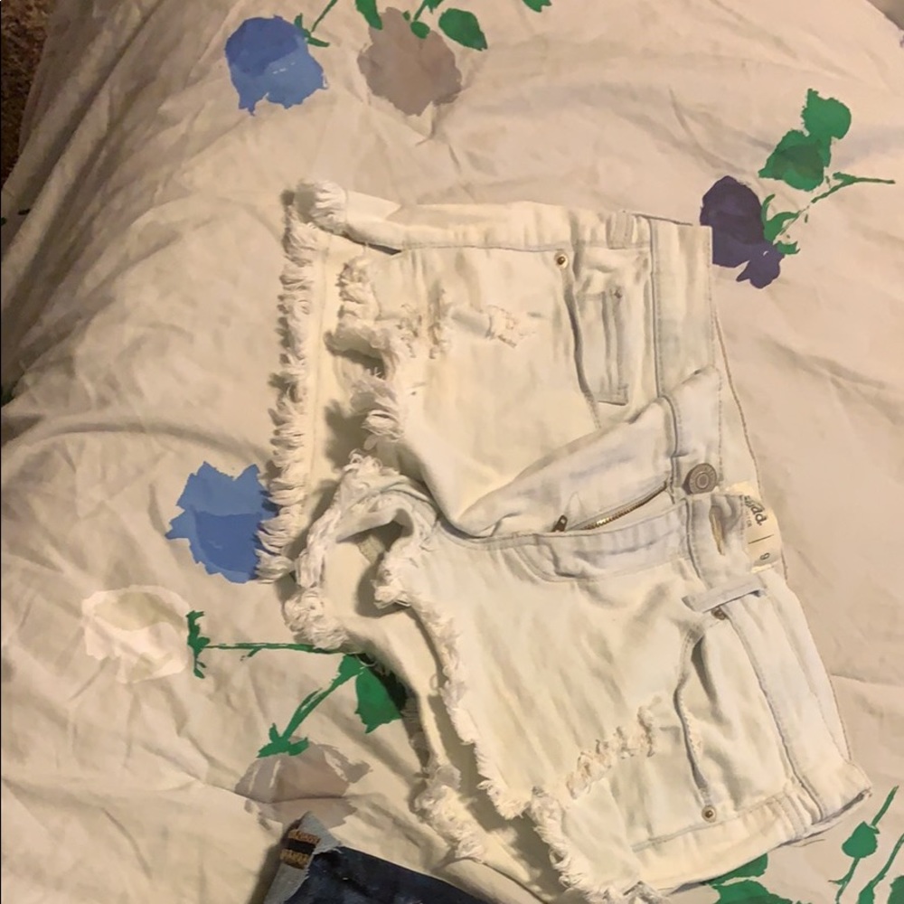 Muddy shorts size 9